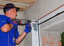 Trust Garage Door Monroe, WA 360-450-5275 - repair-side